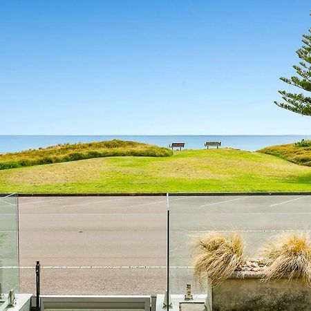 شقة ماوْنت مونغانيو  في Beachfront Location المظهر الخارجي الصورة