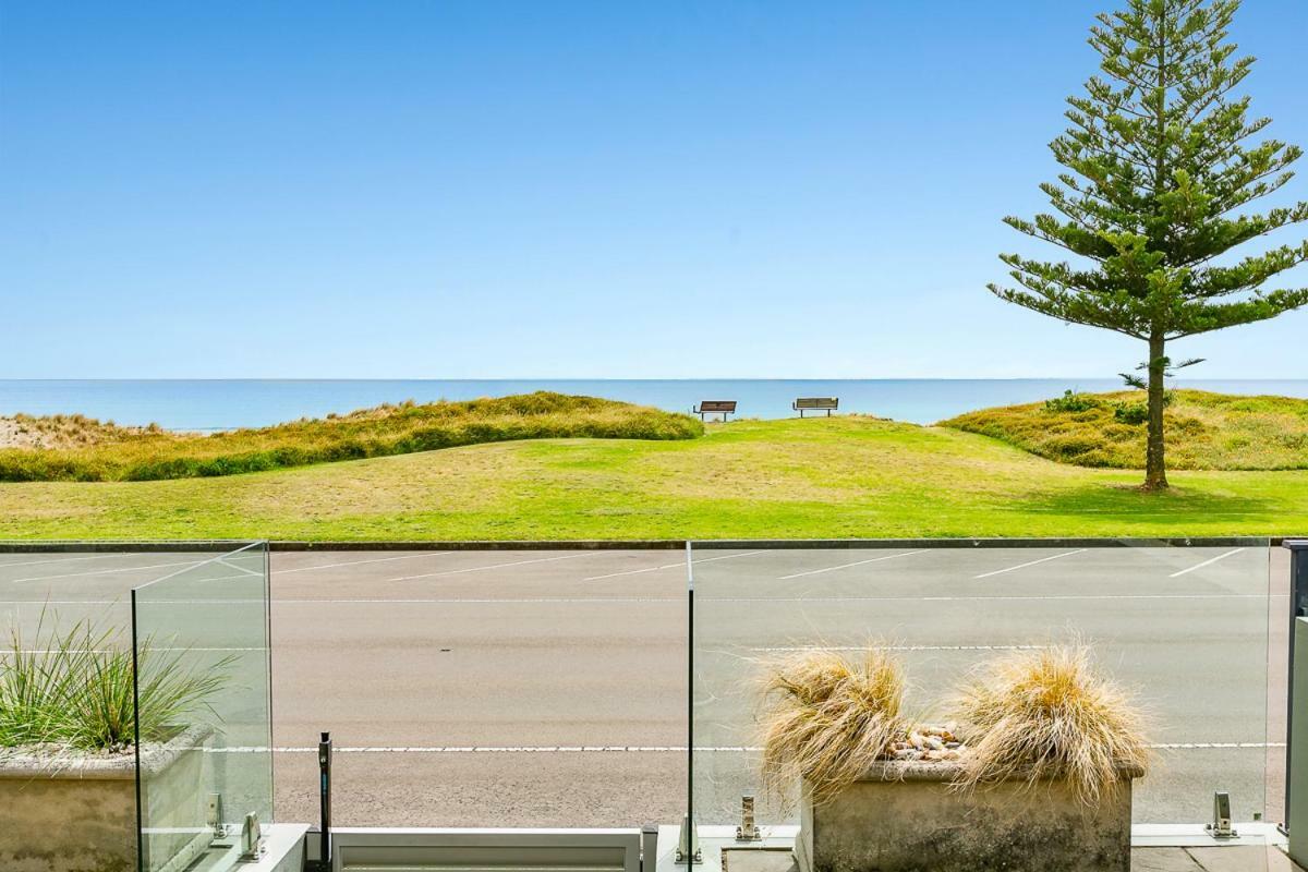 شقة ماوْنت مونغانيو  في Beachfront Location المظهر الخارجي الصورة